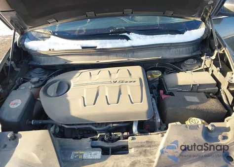 2015 Jeep Cherokee Latitude z USA, uszkodzony, nr VIN 1C4PJMCS0FW595406